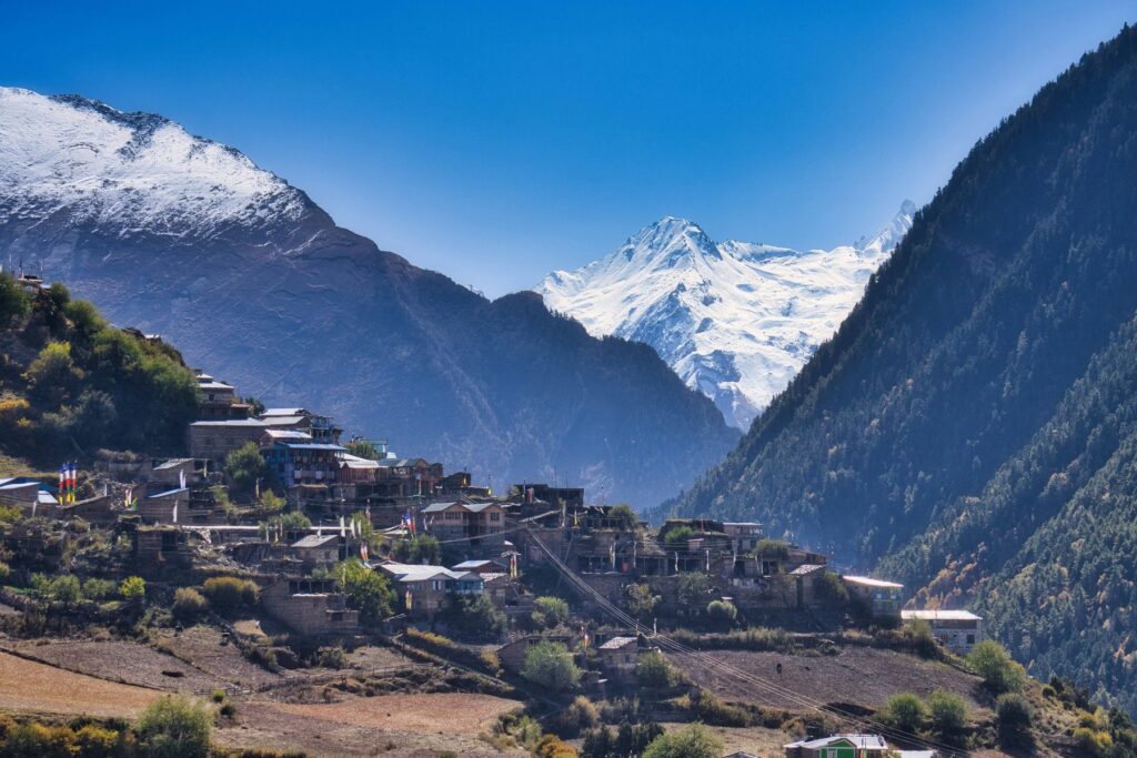 Annapurna, Nepal — Photo: Raimond Klavins / Unsplash